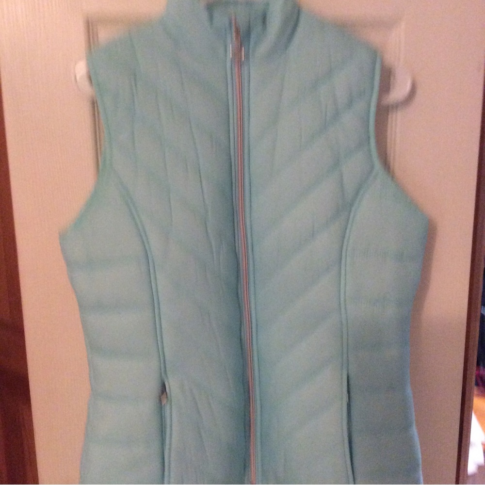 Calloway Brand. Zippered Vest